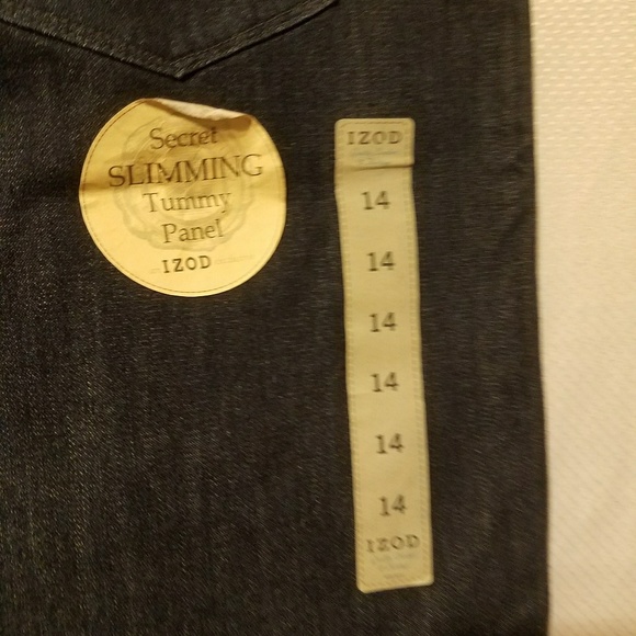 Izod jeans mini skirt. - Picture 6 of 7